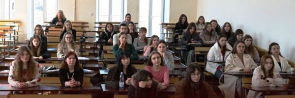 Безпека молоді: попередження протиправних дій і співпраця з правоохоронними органами